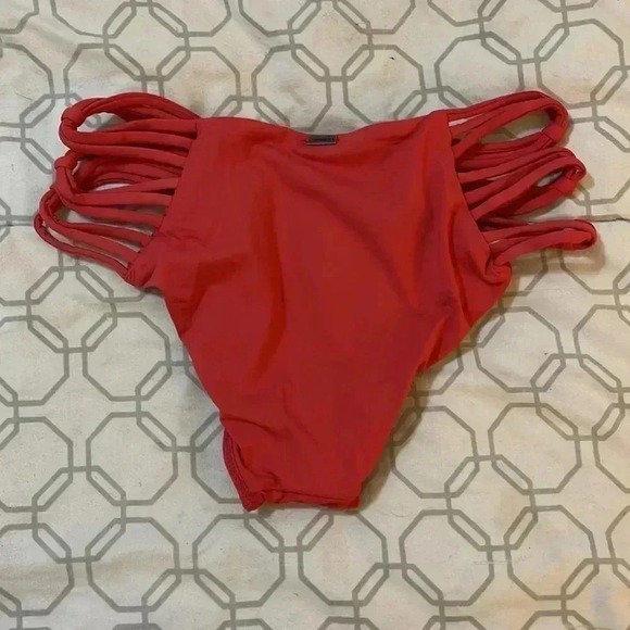 O’Neill Saltwater Solids Boulders Strappy Side Full Bottom - Picture 9 of 13